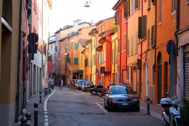La Maison Du Bonheur Bologna Eksteriør bilde